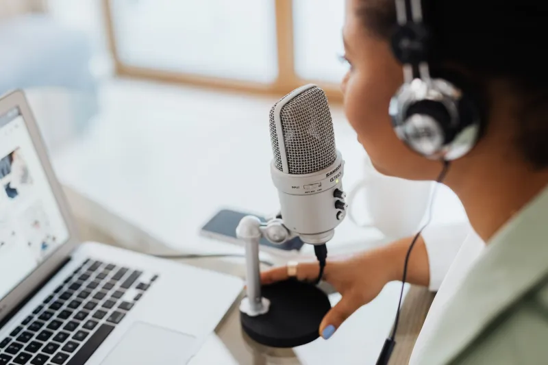 Your Laptop's Mic Is Quietly Making You Look Amateur — Here's the Fix That Costs Less Than Lunch